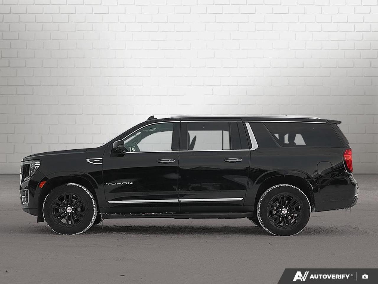 2023 GMC Yukon XL 4WD 4dr SLT Photo