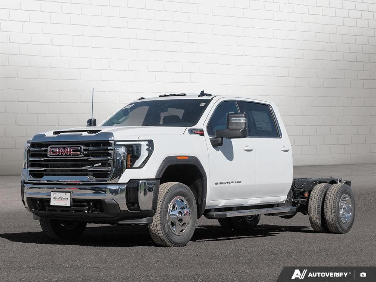 2026 GMC Sierra 3500HD CC 4WD Crew Cab 177" WB, 60" CA SLE Photo0