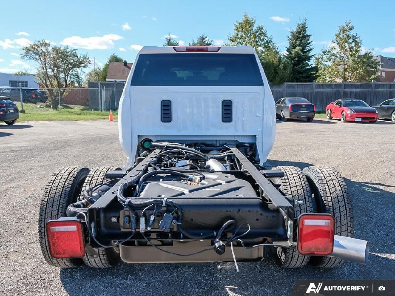 2026 GMC Sierra 3500HD CC 4WD Crew Cab 177" WB, 60" CA SLE Photo