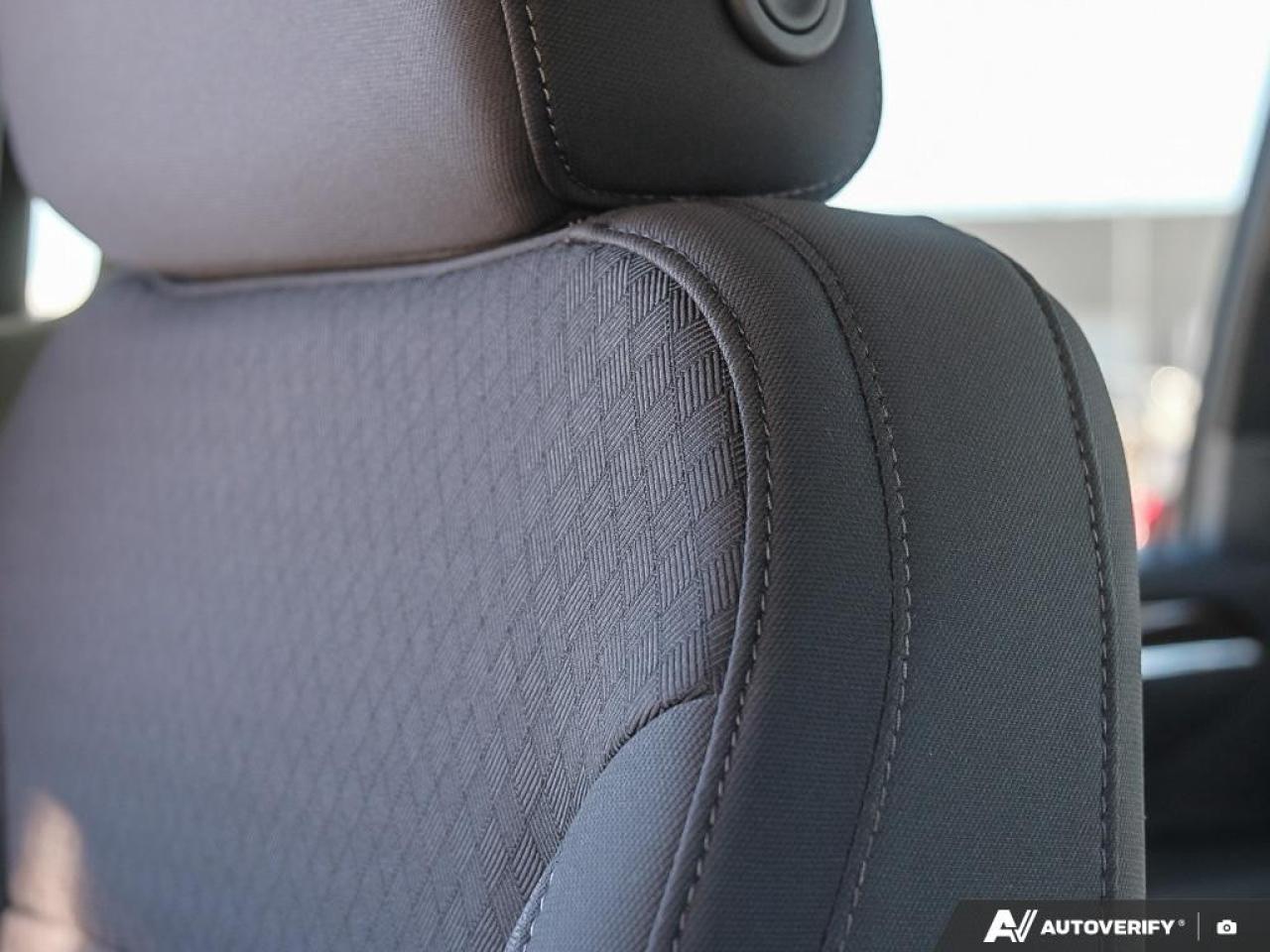 2026 GMC Sierra 3500HD CC 4WD Crew Cab 177" WB, 60" CA SLE Photo