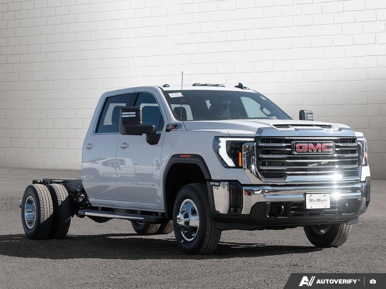 2026 GMC Sierra 3500HD CC 4WD Crew Cab 177" WB, 60" CA SLE Photo