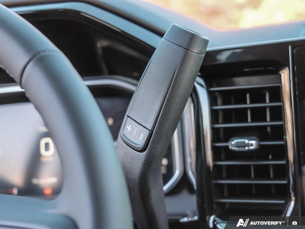 2026 GMC Sierra 3500HD CC 4WD Crew Cab 177" WB, 60" CA SLE Photo