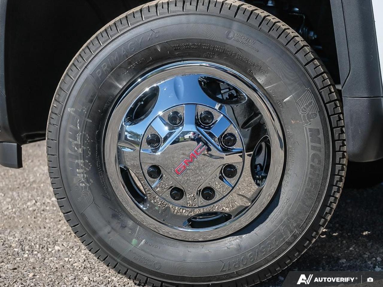 2026 GMC Sierra 3500HD CC 4WD Crew Cab 177" WB, 60" CA SLE Photo