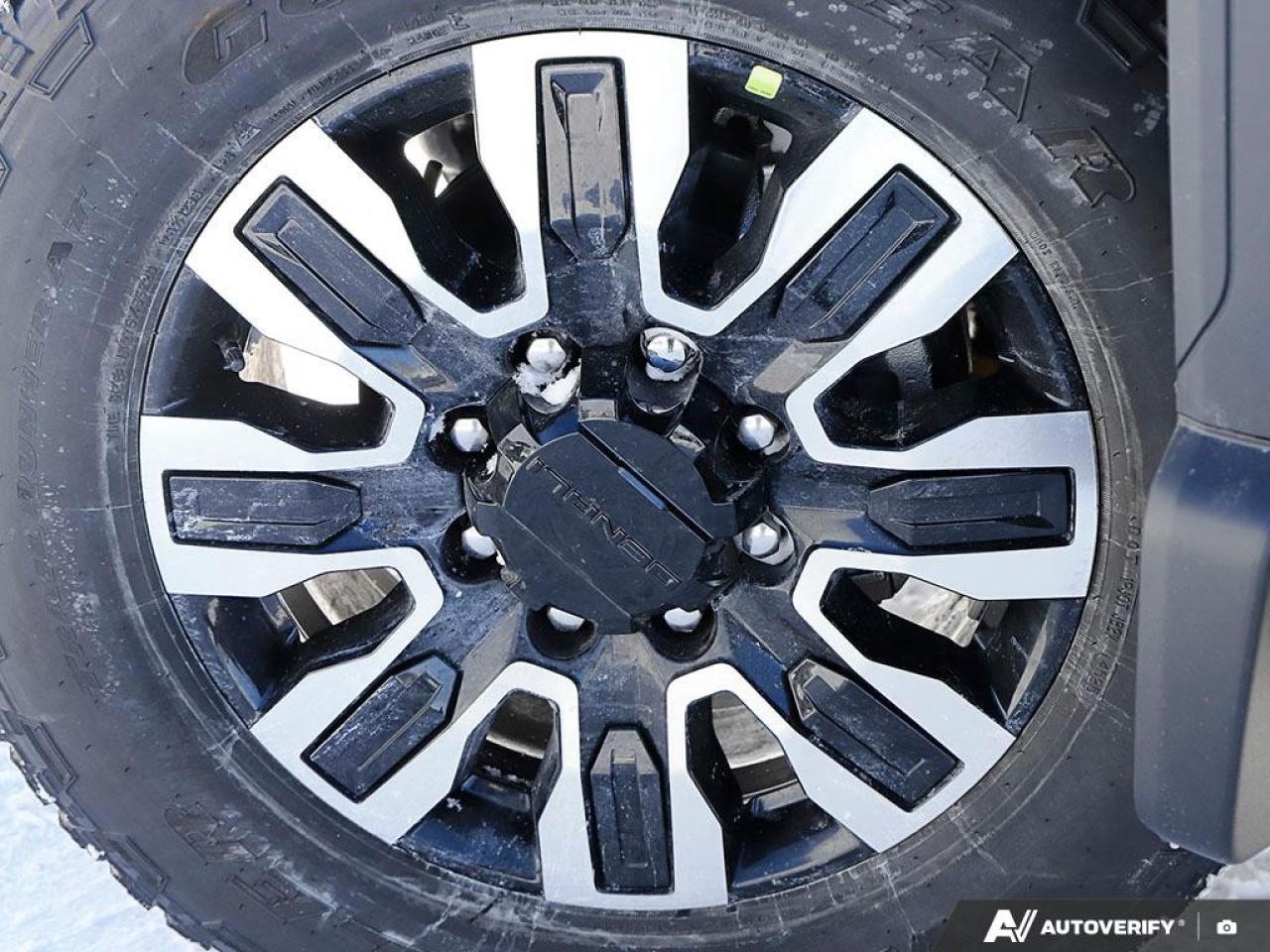 2026 GMC SIERRA 2500HD Crew Cab Standard Box 4-Wheel Drive Denali Ultimate Photo