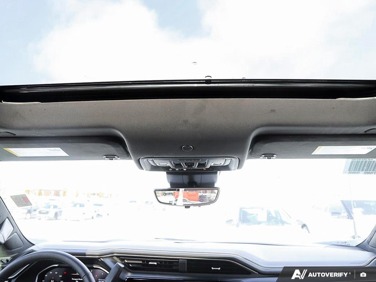 2026 GMC SIERRA 2500HD Crew Cab Standard Box 4-Wheel Drive Denali Ultimate Photo