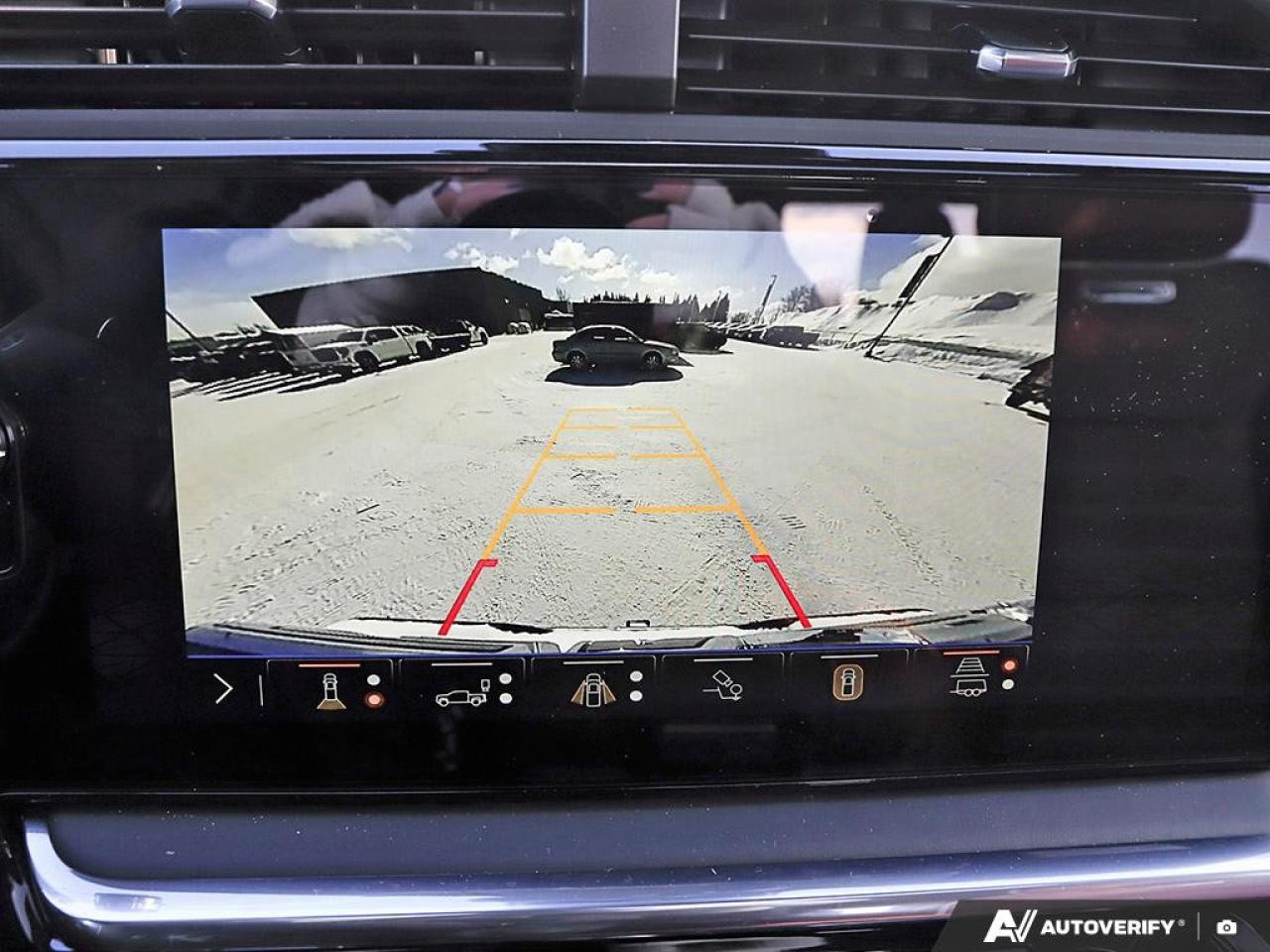 2026 GMC SIERRA 2500HD Crew Cab Standard Box 4-Wheel Drive Denali Ultimate Photo