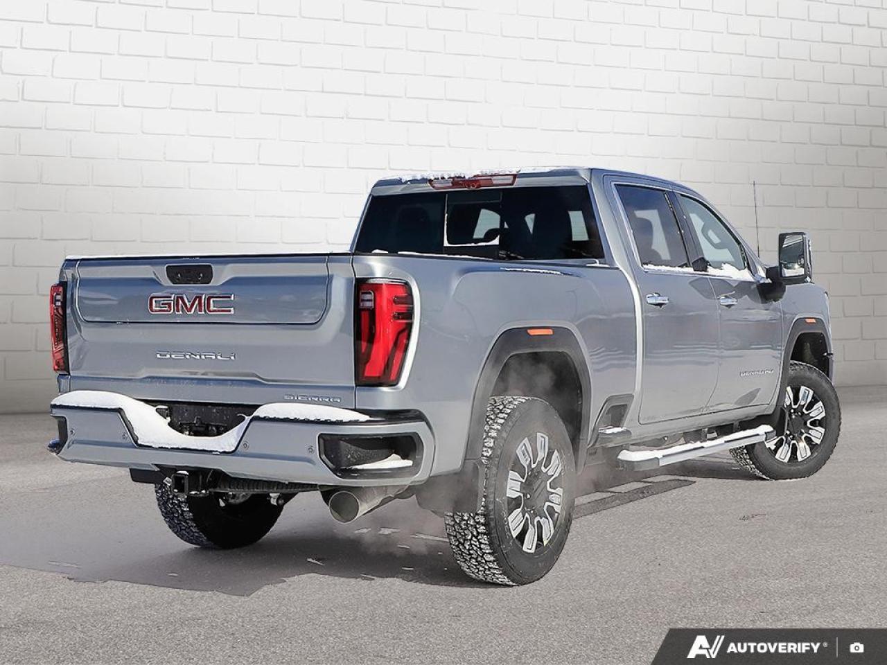 2026 GMC SIERRA 2500HD Crew Cab Standard Box 4-Wheel Drive Denali Photo