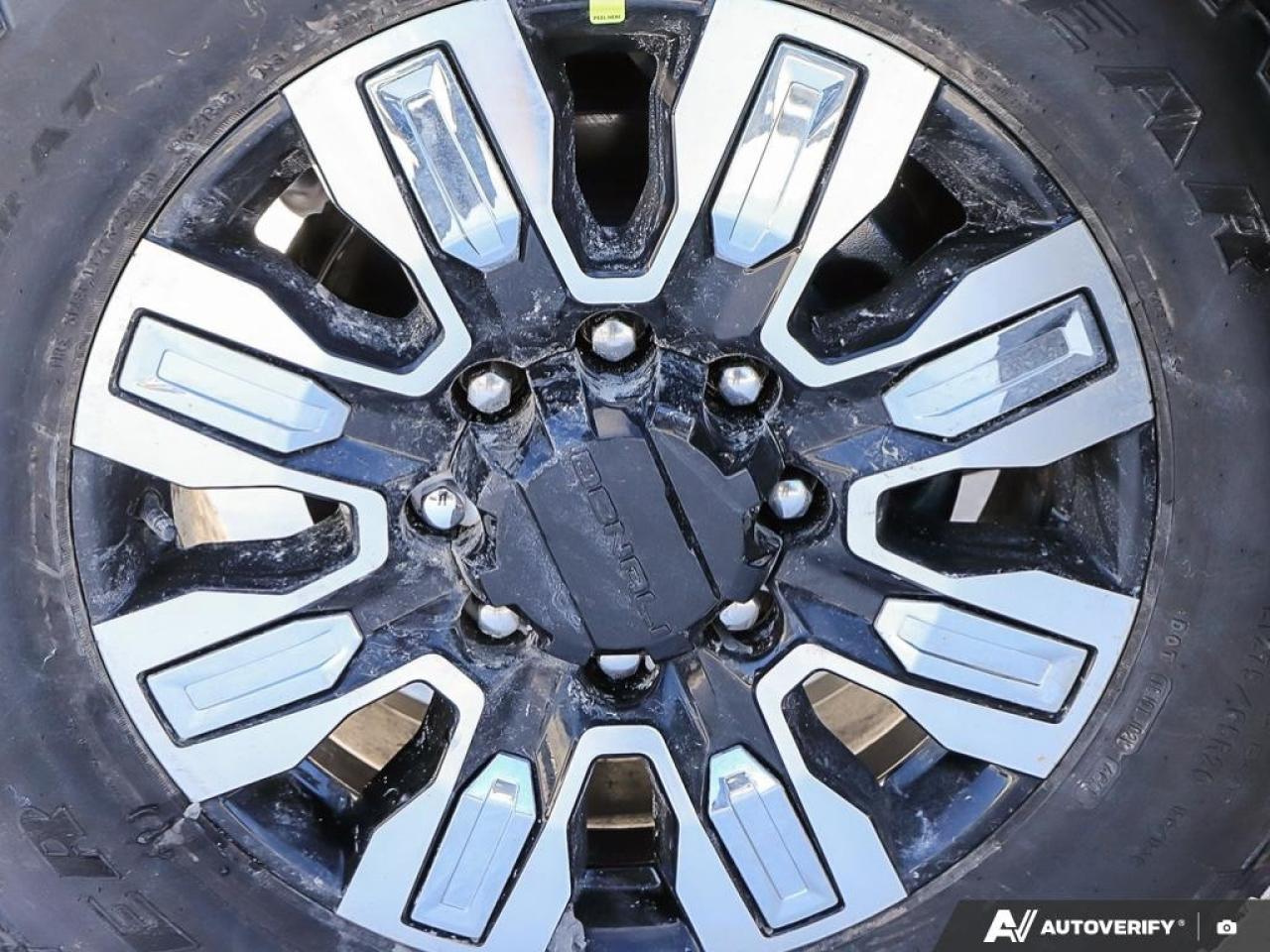 2026 GMC SIERRA 2500HD Crew Cab Standard Box 4-Wheel Drive Denali Photo