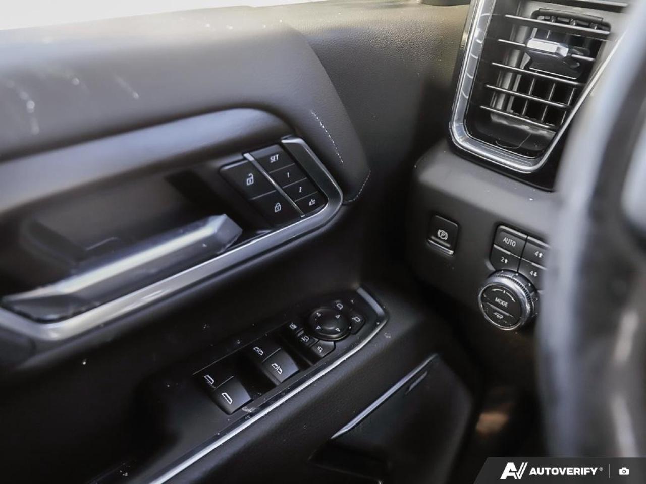 2026 GMC SIERRA 2500HD Crew Cab Standard Box 4-Wheel Drive Denali Photo