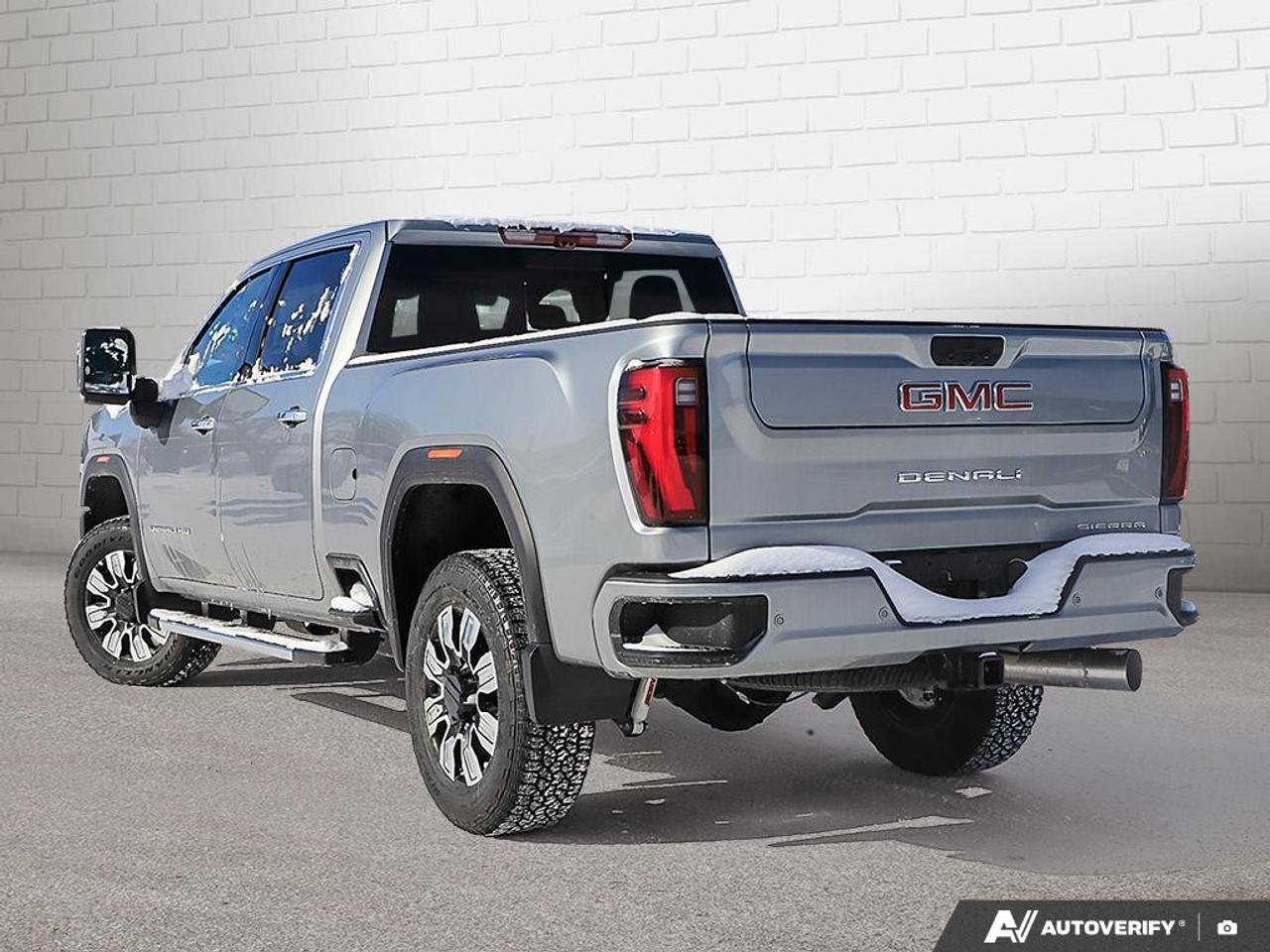 2026 GMC SIERRA 2500HD Crew Cab Standard Box 4-Wheel Drive Denali Photo