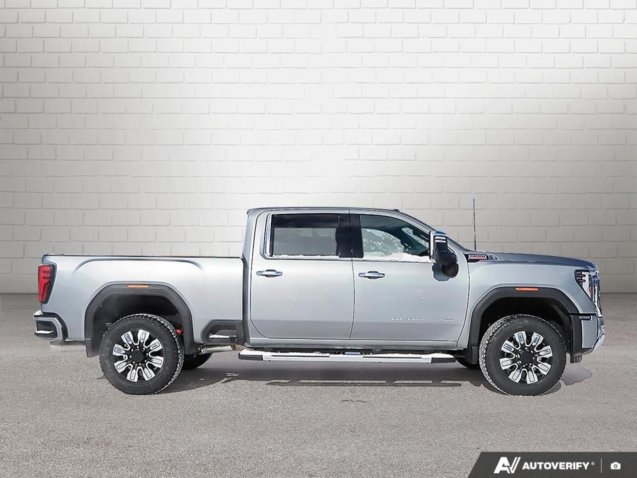 2026 GMC SIERRA 2500HD Crew Cab Standard Box 4-Wheel Drive Denali Photo