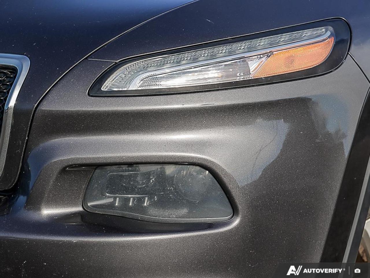 2015 Jeep Cherokee 4WD 4dr North Photo