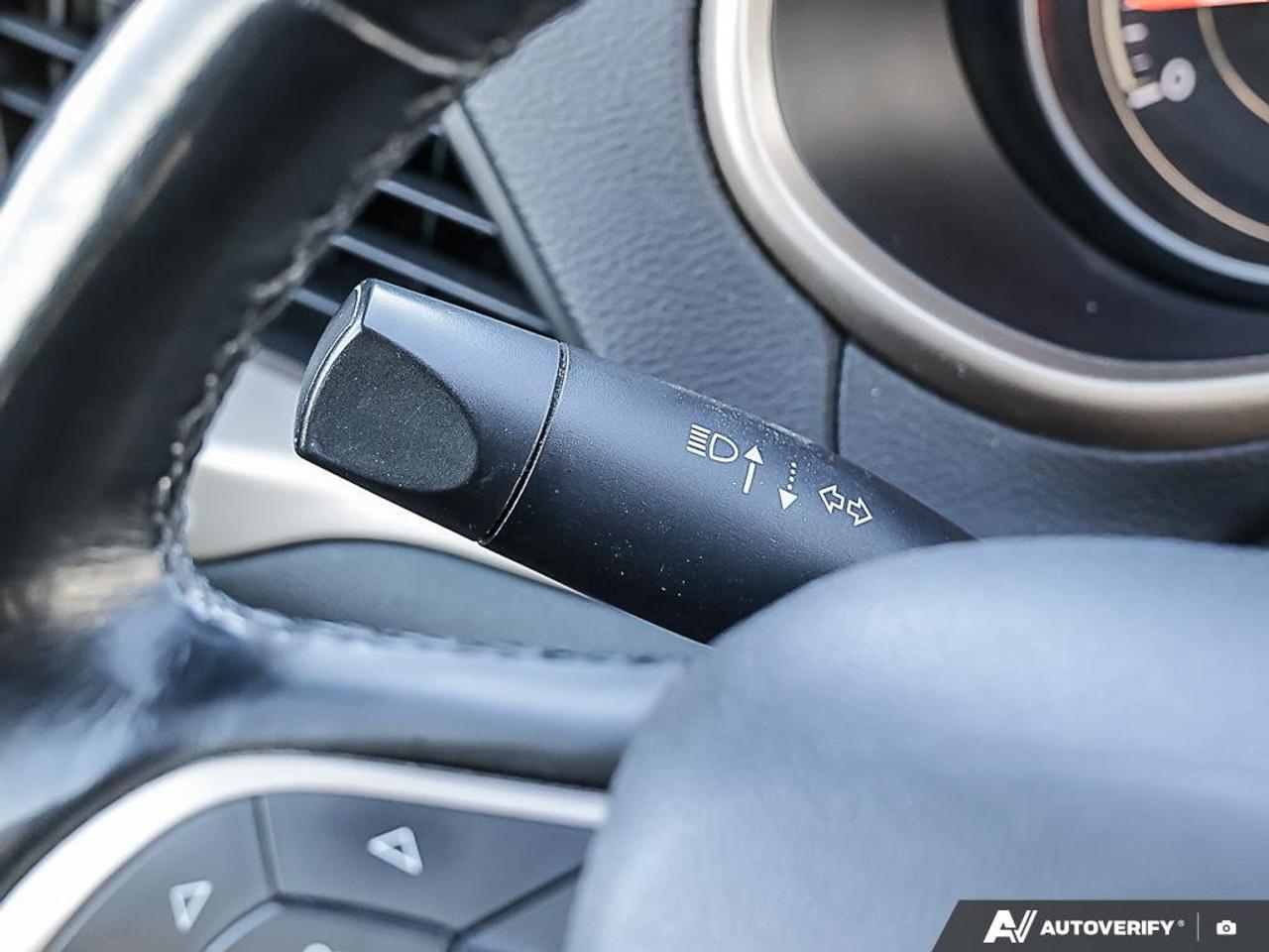 2015 Jeep Cherokee 4WD 4dr North Photo