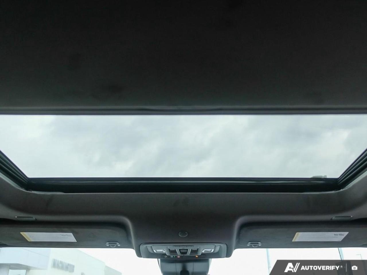 2026 GMC Sierra 1500 Crew Cab Short Box 4-Wheel Drive Denali Ultimate Photo