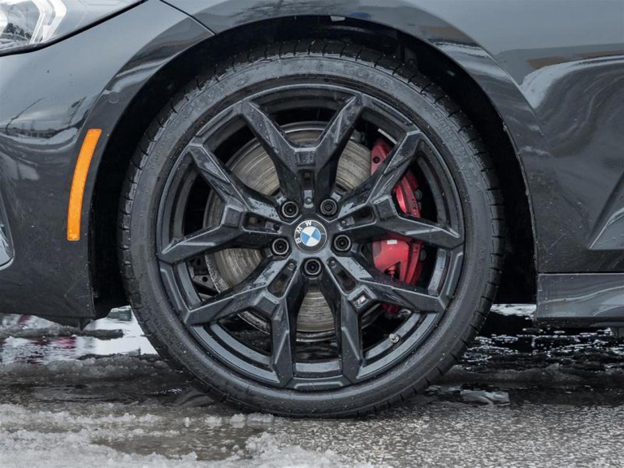 2025 BMW 330 i xDrive 4dr All-Wheel Drive Sedan Photo