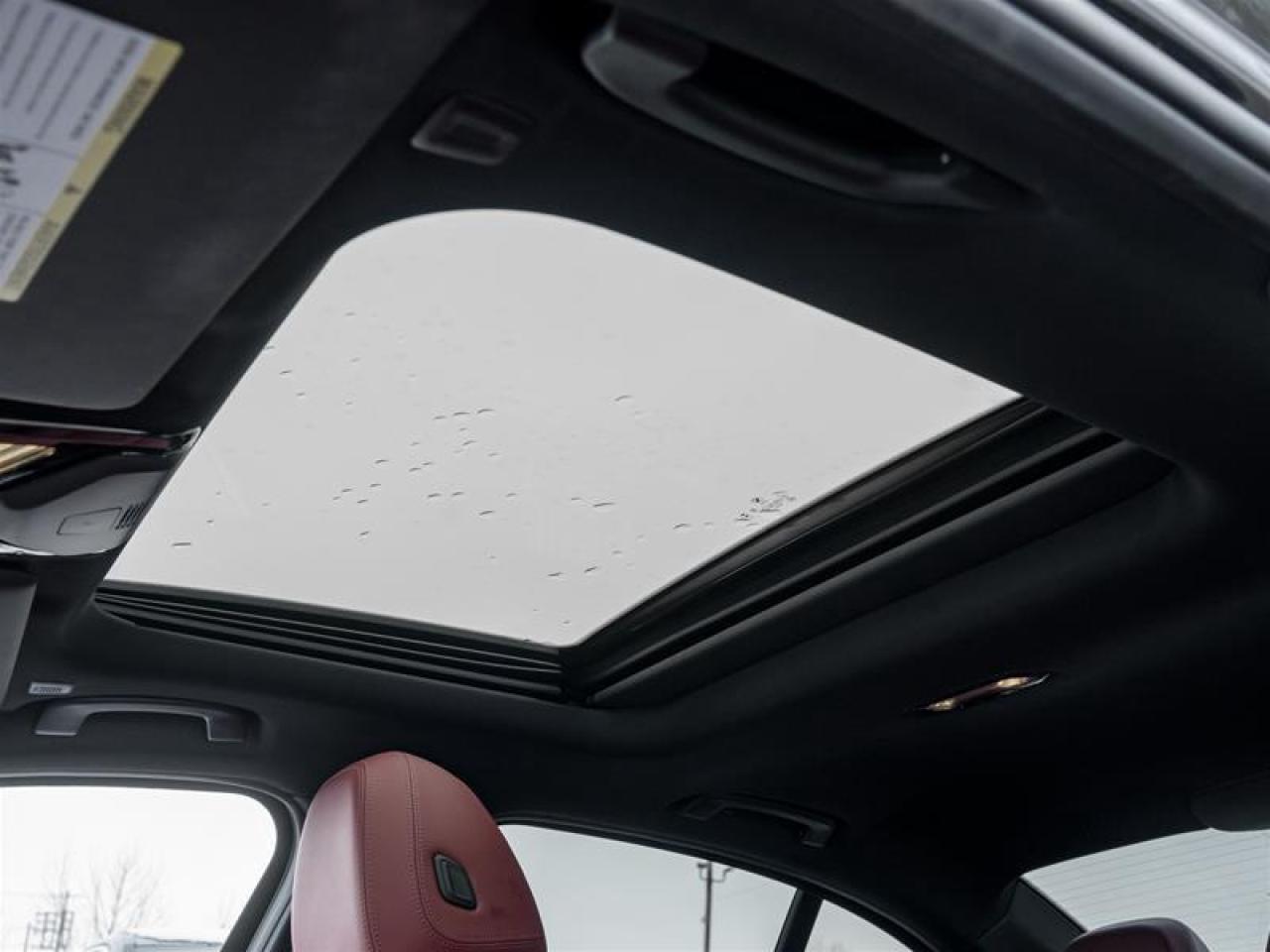 2025 BMW 330 i xDrive 4dr All-Wheel Drive Sedan Photo