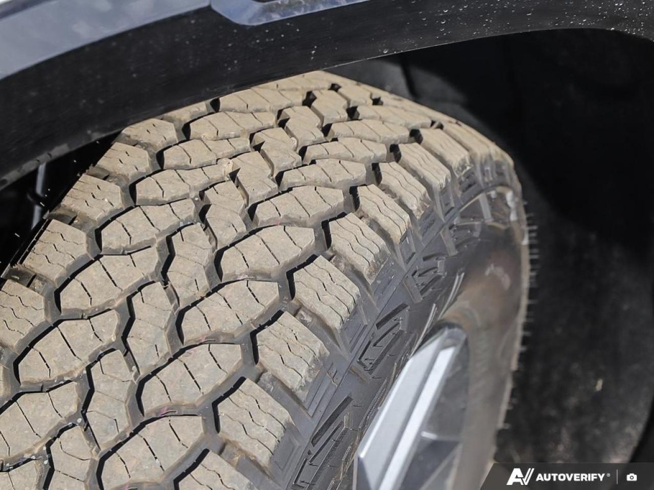 2026 GMC Terrain AWD AT4 Photo