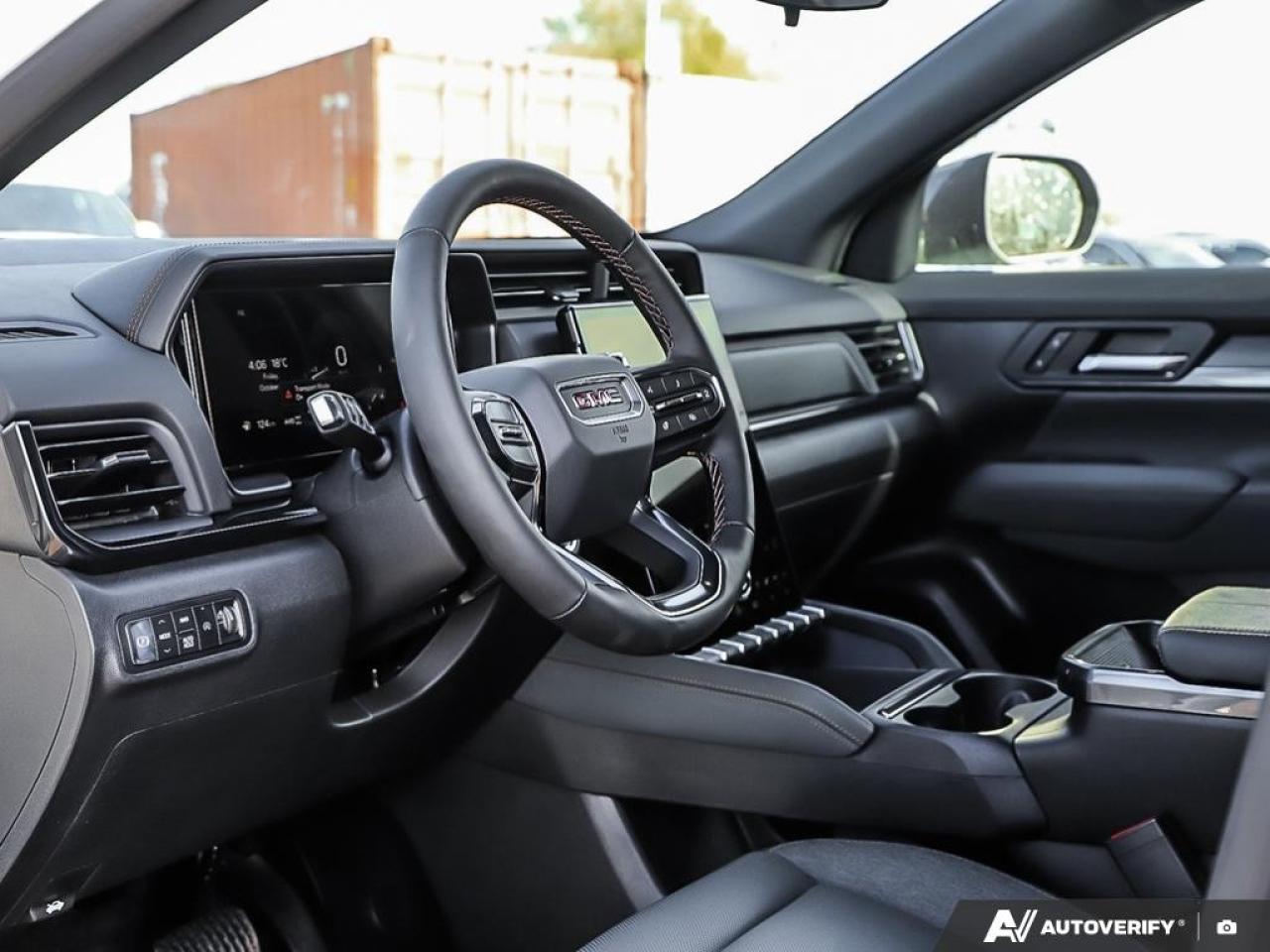 2026 GMC Terrain AWD AT4 Photo