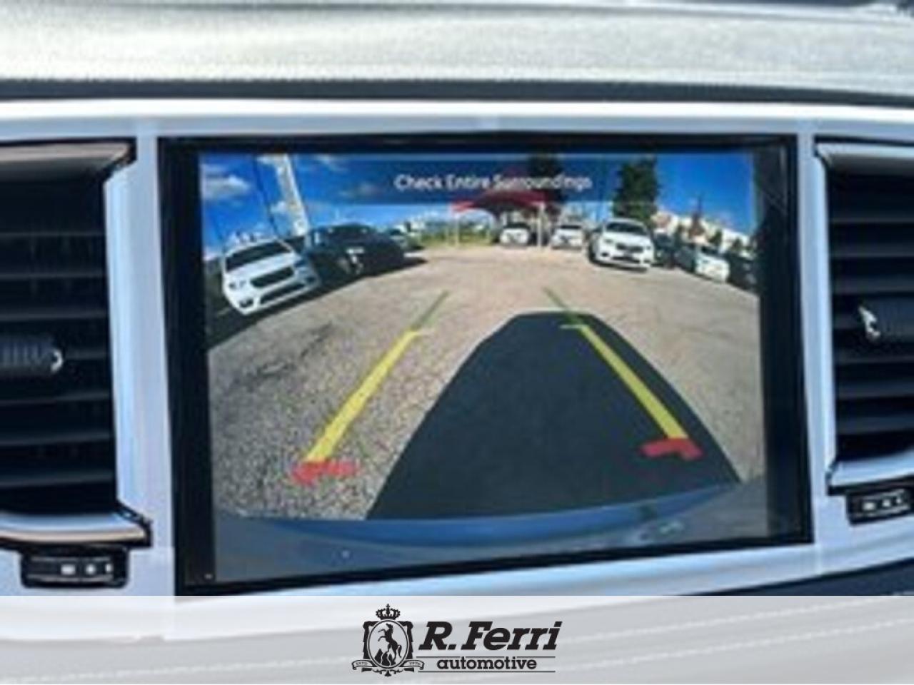 2026 Chrysler Pacifica Select Front-Wheel Drive Passenger Van Photo