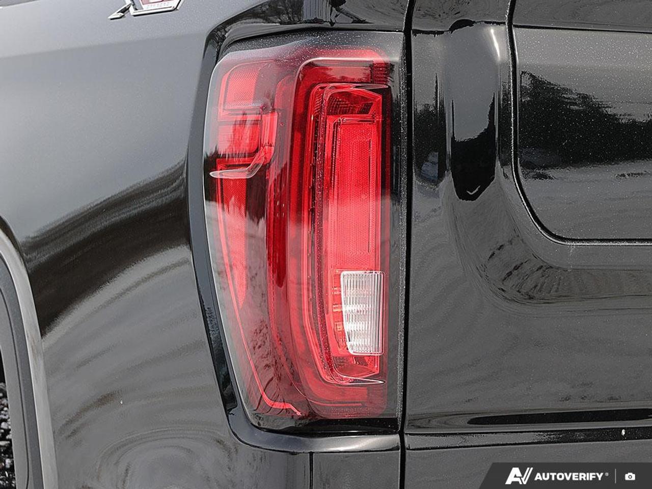 2026 GMC Sierra 1500 Crew Cab Short Box 4-Wheel Drive SLT Photo