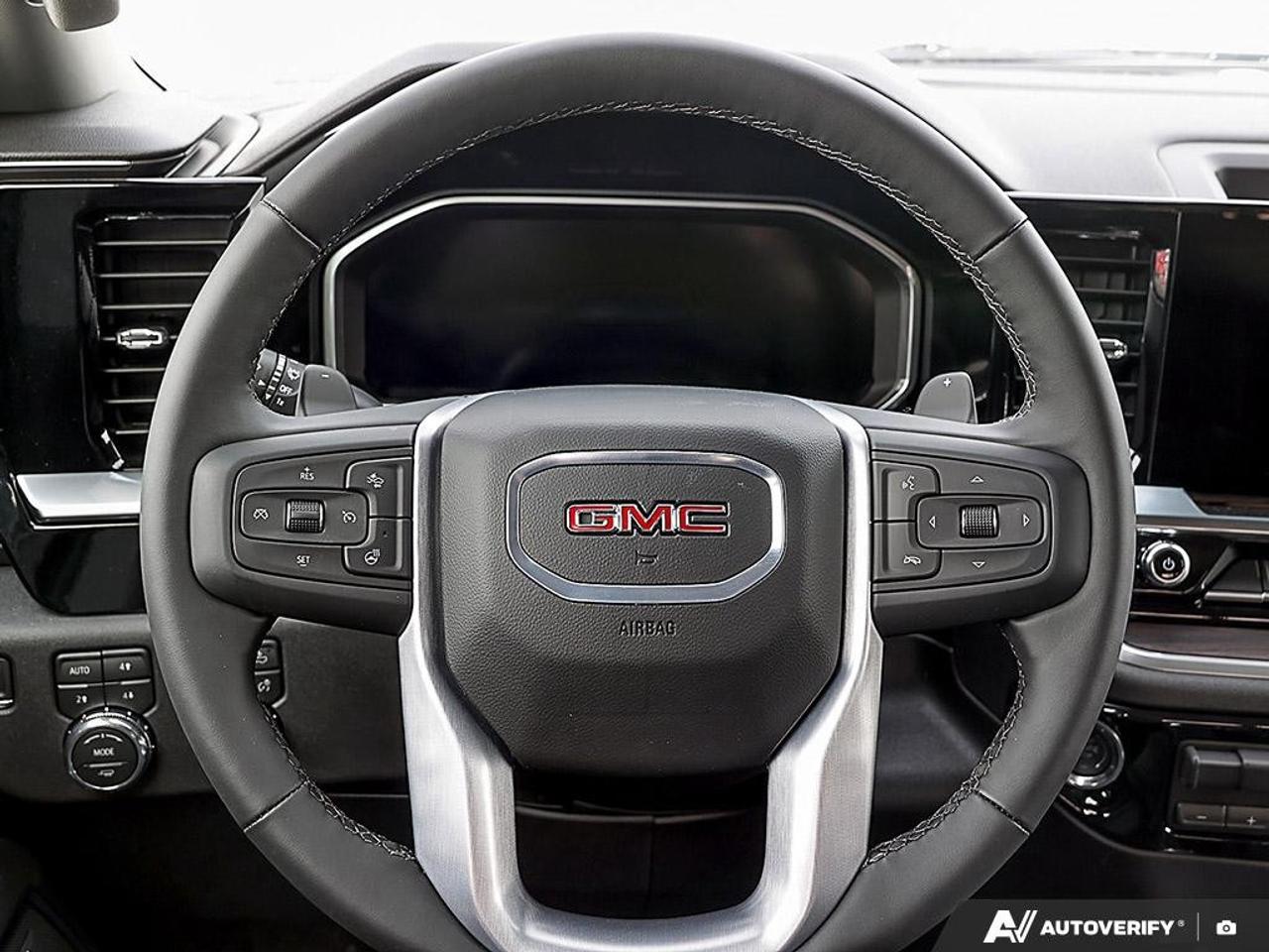 2026 GMC Sierra 1500 Crew Cab Short Box 4-Wheel Drive SLT Photo