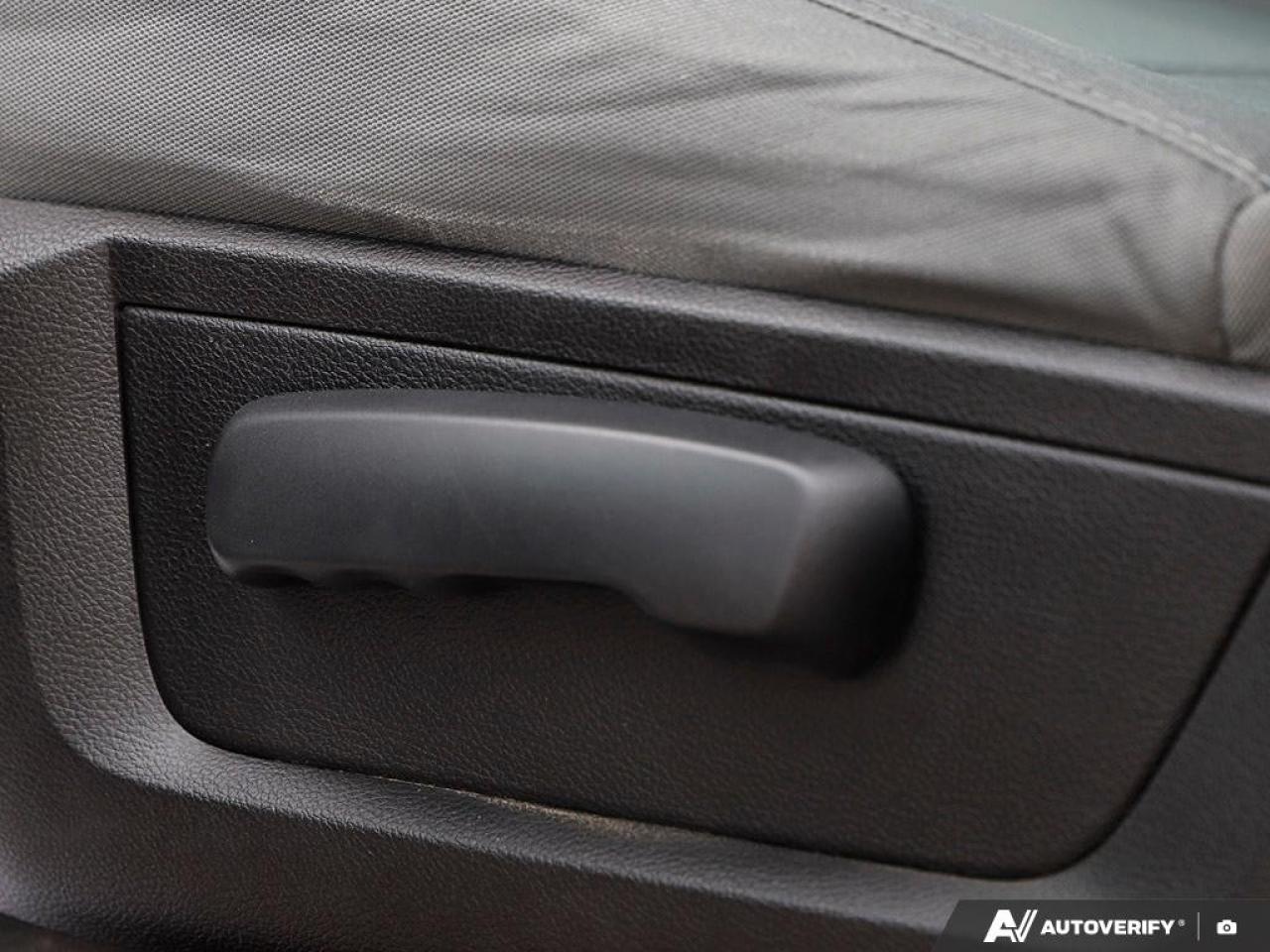 2016 RAM 1500 4WD Quad Cab 6.4 Ft Box ST Photo