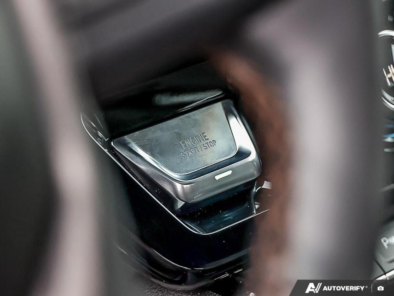 2025 GMC Sierra 1500 Crew Cab Short Box 4-Wheel Drive AT4 Photo