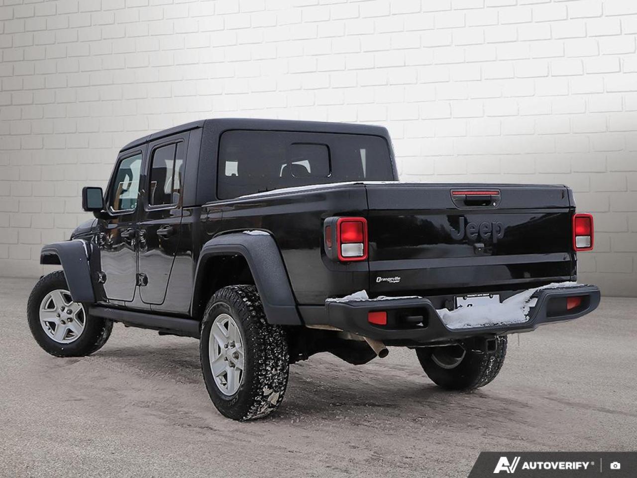 2020 Jeep Gladiator Sport S 4x4 Photo3