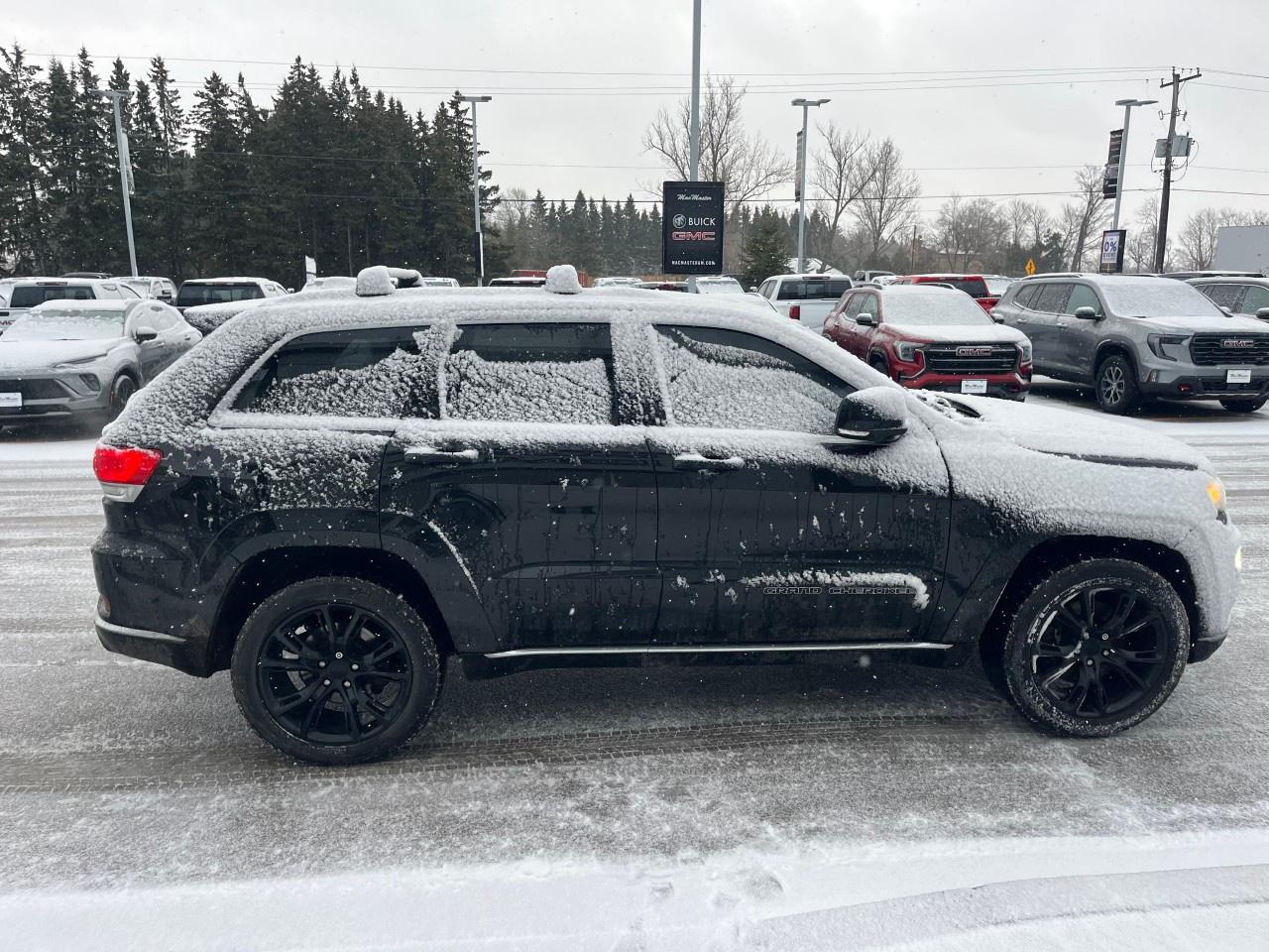 2017 Jeep Grand Cherokee 4WD 4dr Summit Photo