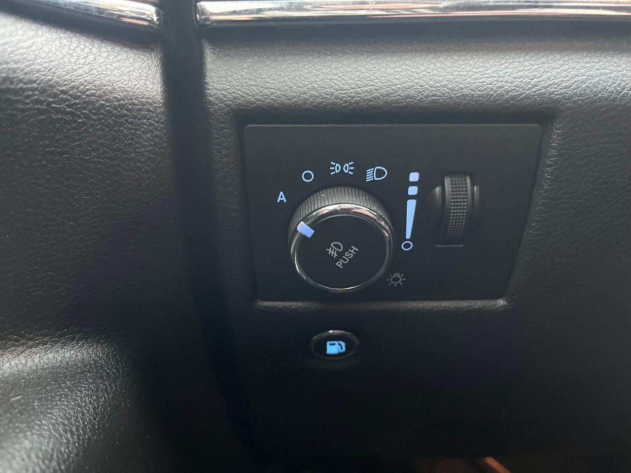 2017 Jeep Grand Cherokee 4WD 4dr Summit Photo