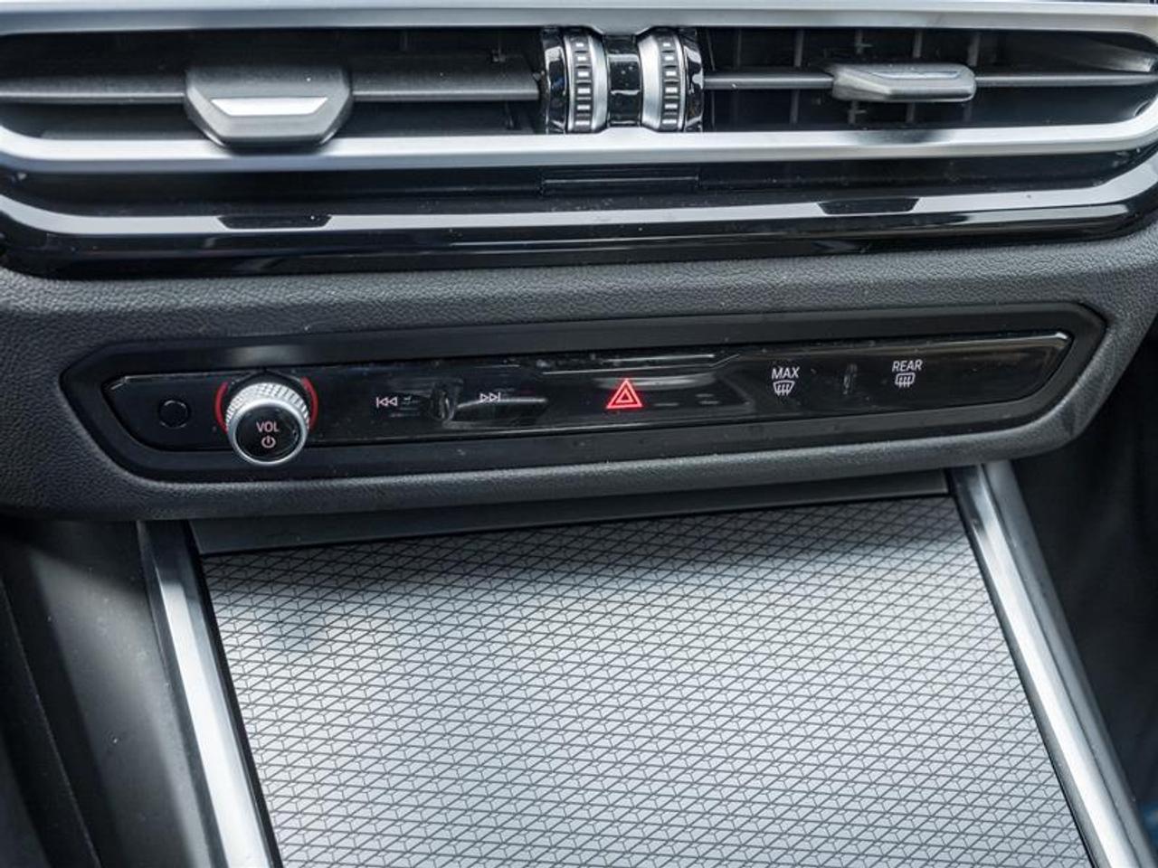 2023 BMW M340 i xDrive 4dr All-Wheel Drive Sedan Photo