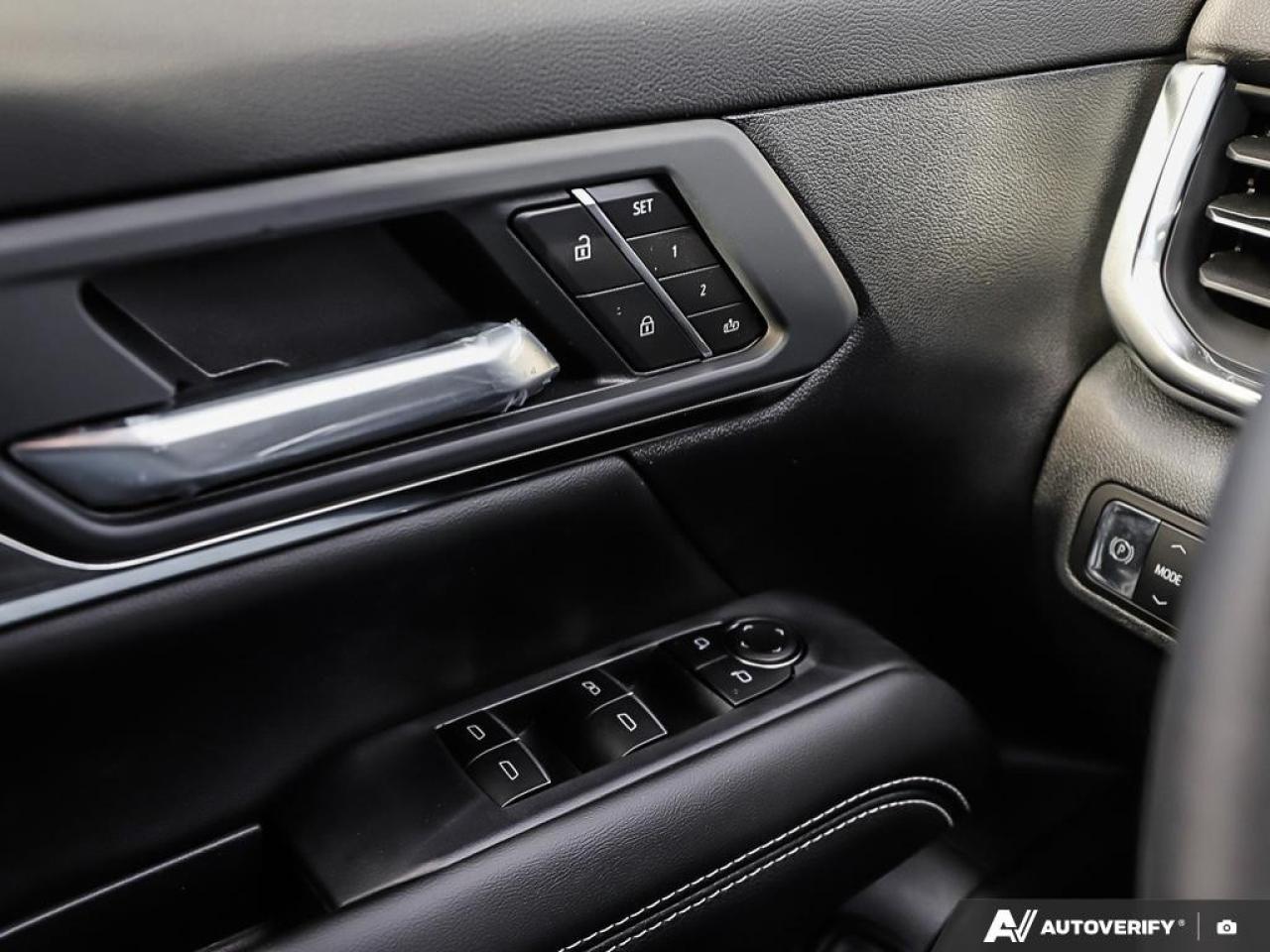 2026 GMC Terrain AWD Denali Photo