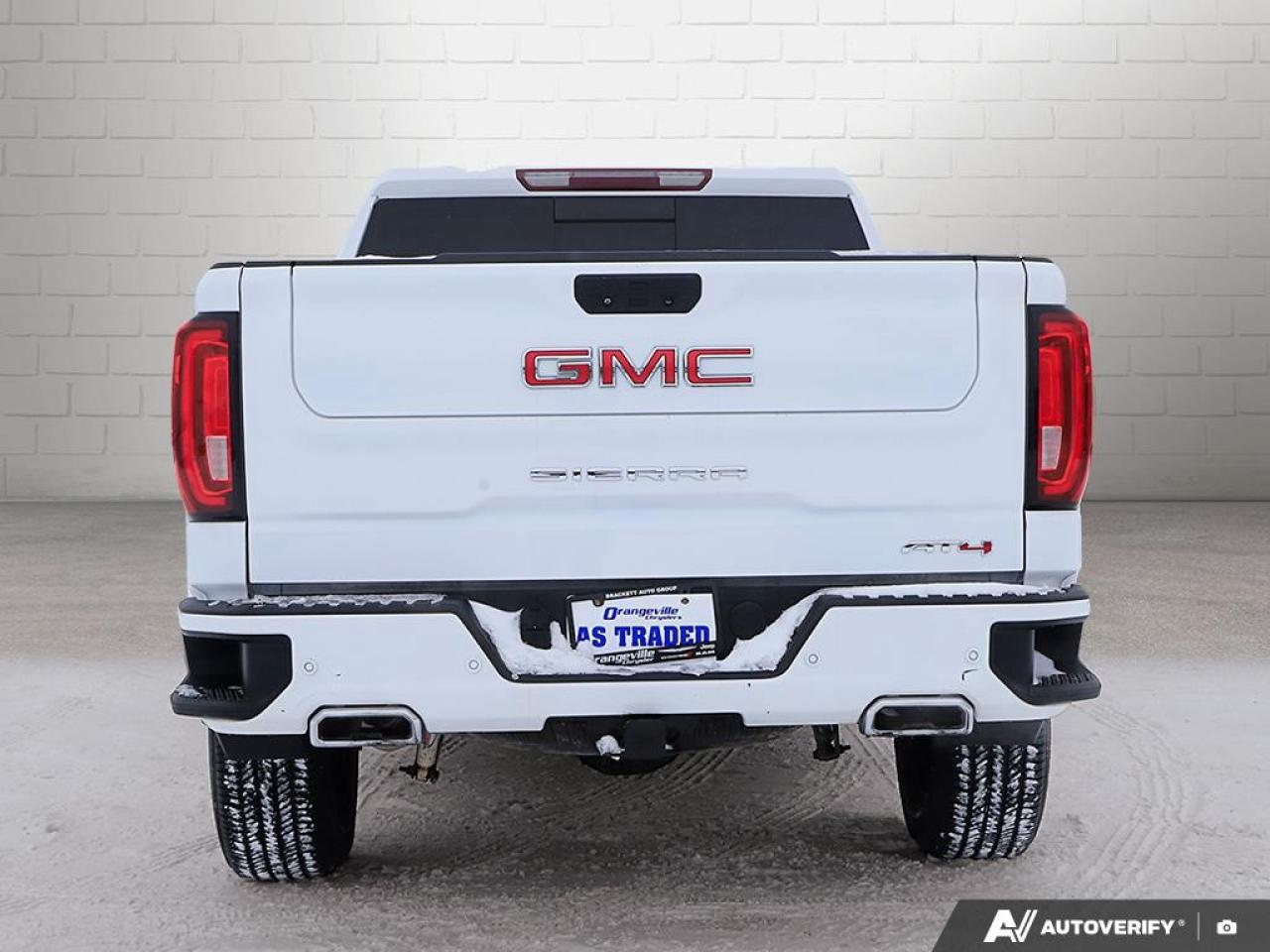 2020 GMC Sierra 1500 Crew Cab Short Box 4-Wheel Drive AT4 Photo4