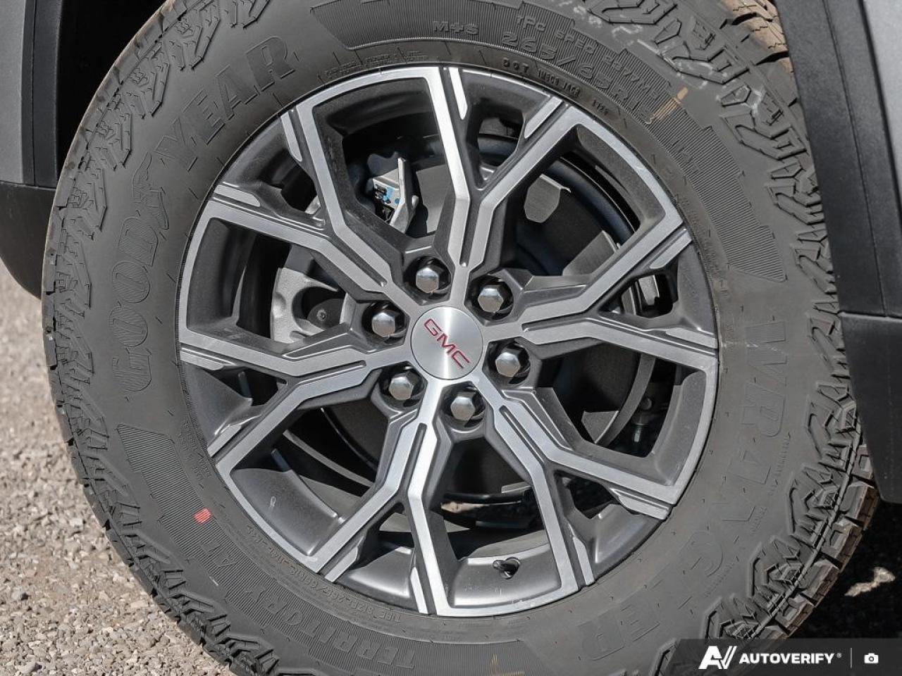 2026 GMC Acadia AWD AT4 Photo