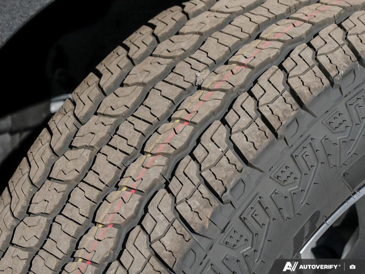 2026 GMC Acadia AWD AT4 Photo