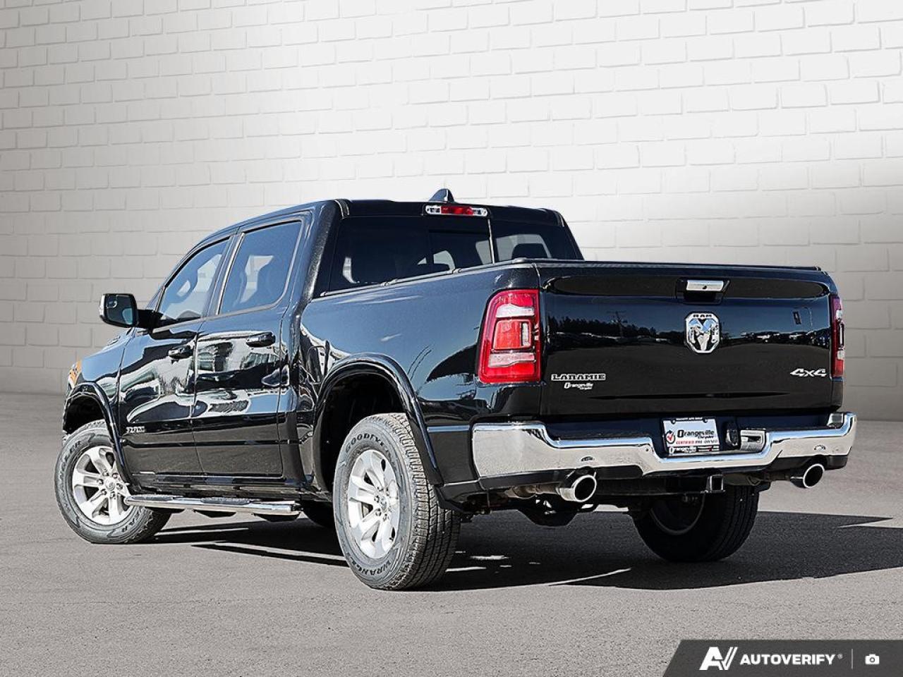 2022 RAM 1500 Laramie 4x4 Crew Cab 5'7" Box Photo