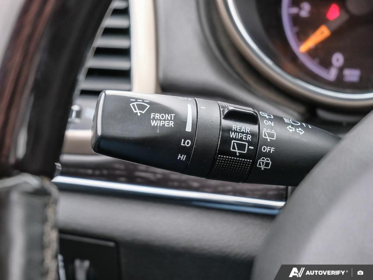 2014 Jeep Grand Cherokee 4WD 4dr Summit Photo