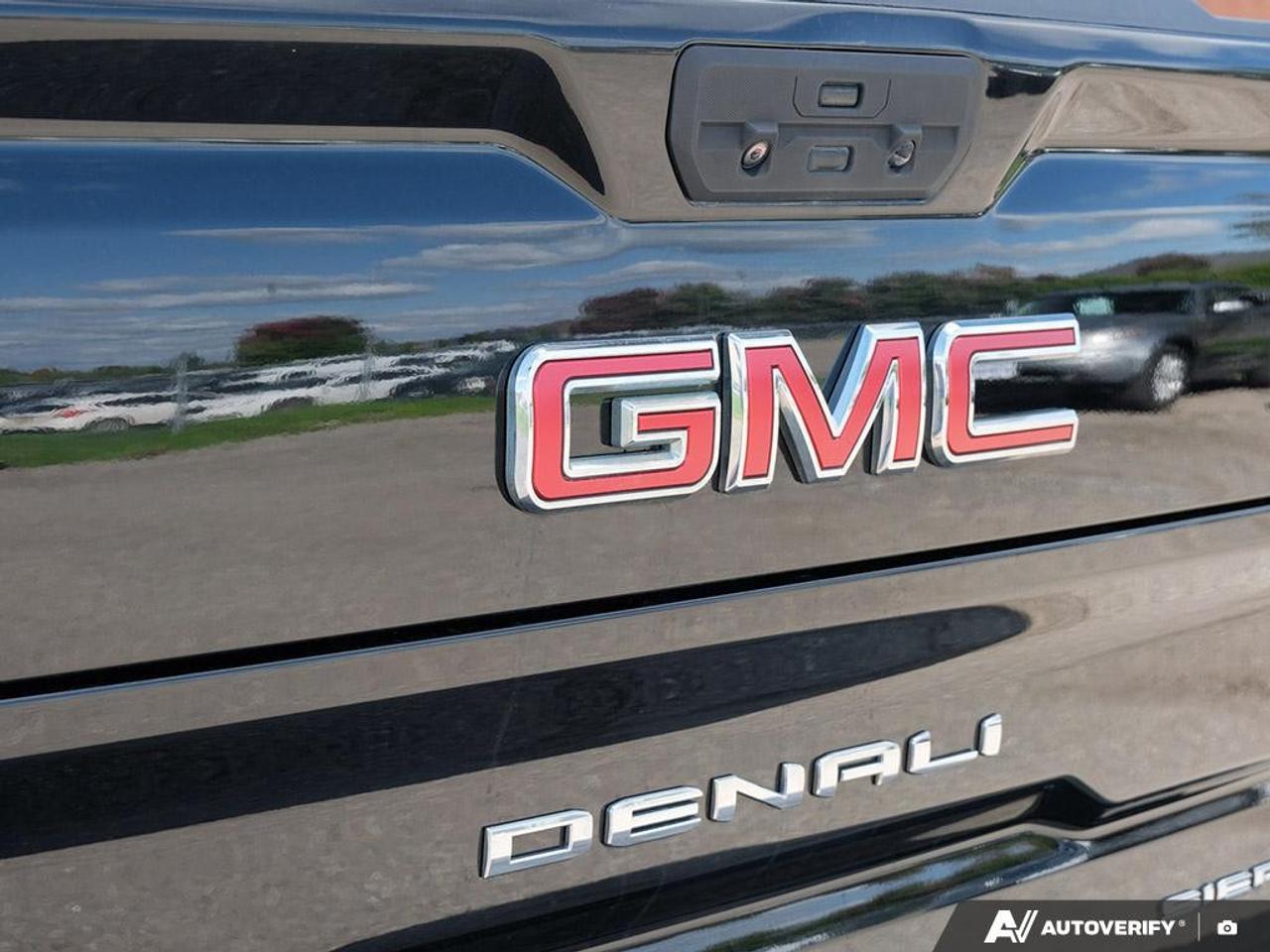2021 GMC Sierra 1500 Crew Cab Short Box 4-Wheel Drive Denali Photo