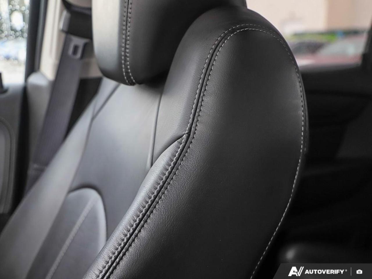 2018 GMC Acadia AWD DENALI Photo