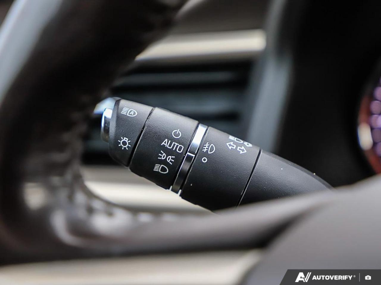 2018 GMC Acadia AWD DENALI Photo