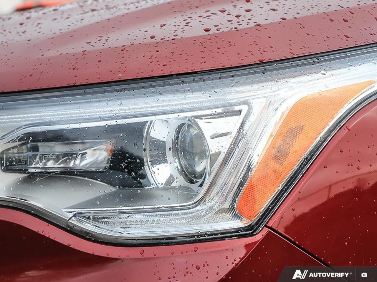 2018 GMC Acadia AWD DENALI Photo