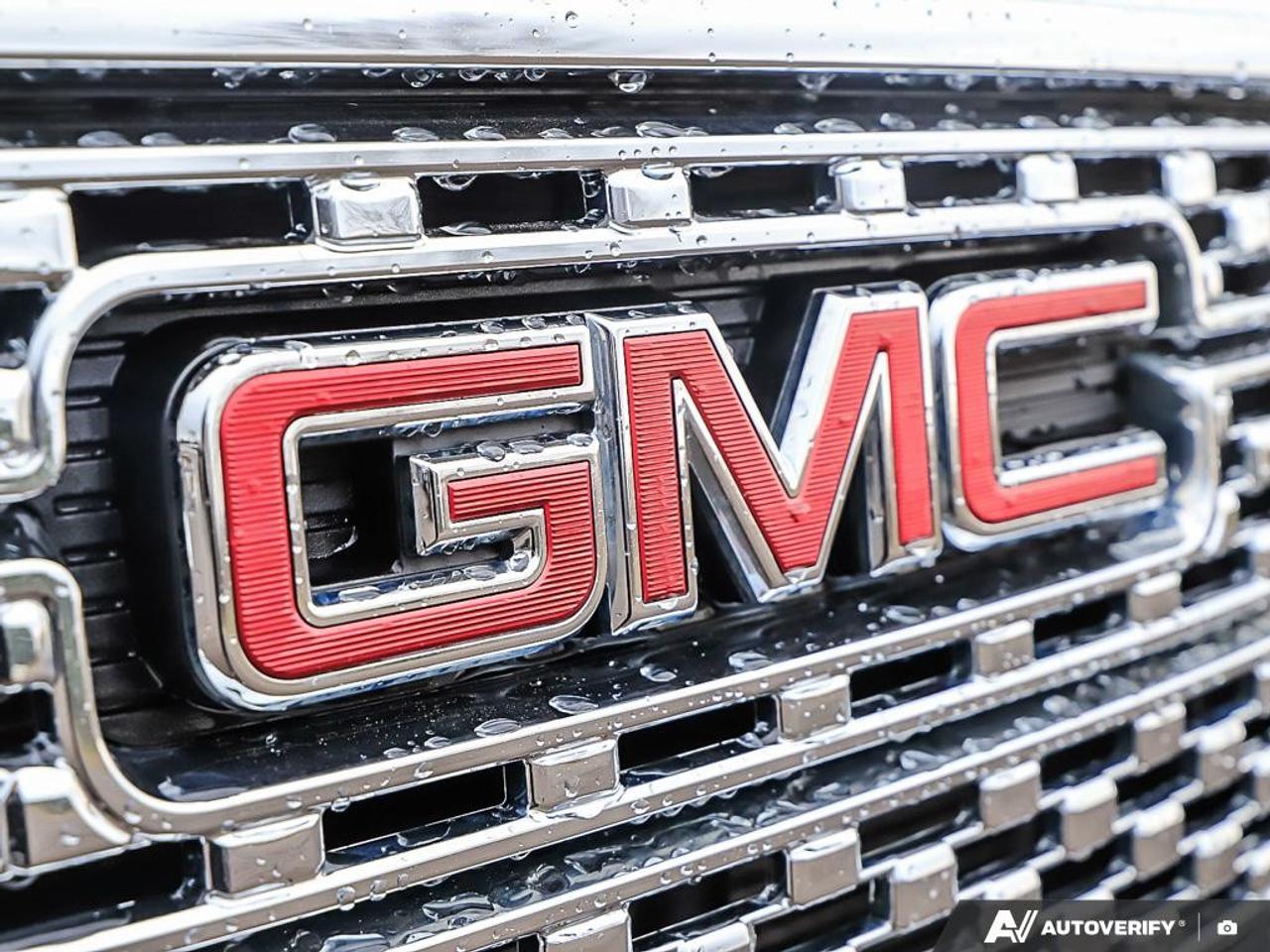 2018 GMC Acadia AWD DENALI Photo