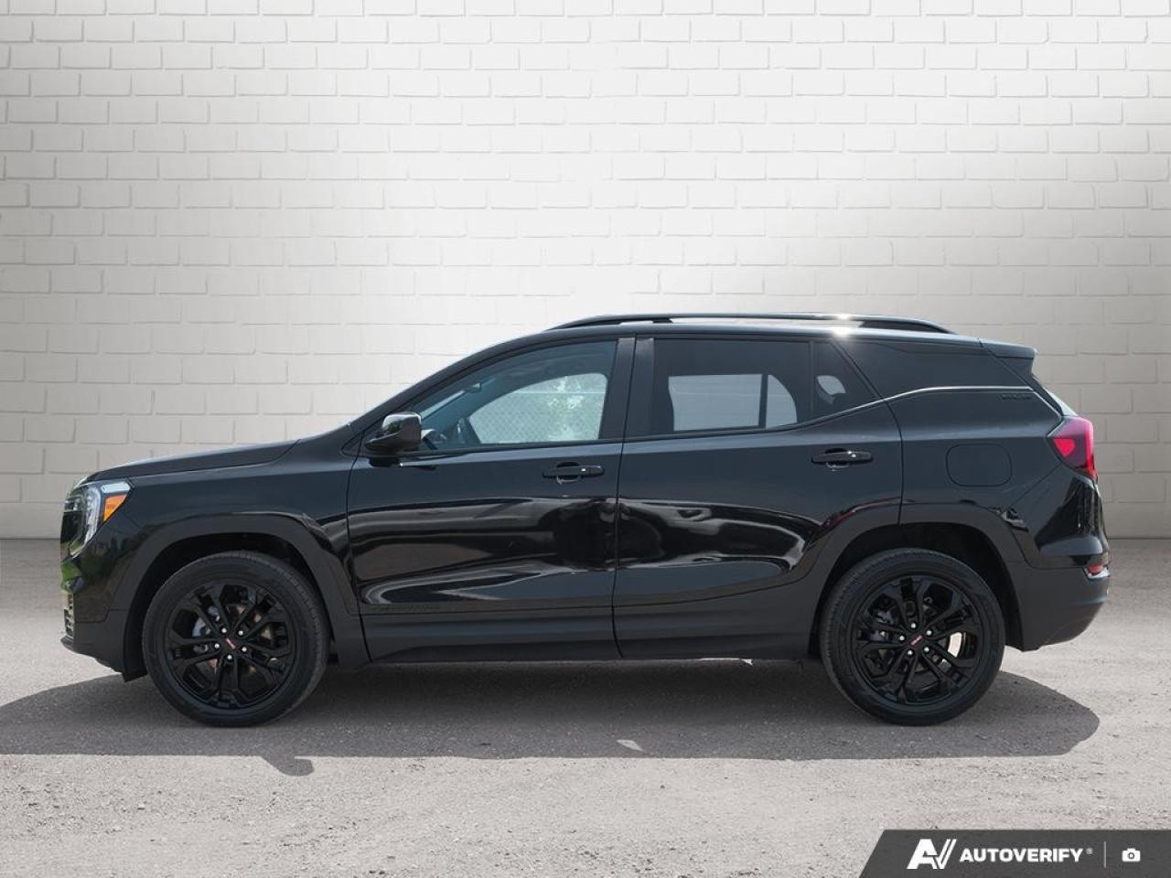 2023 GMC Terrain AWD SLE Photo