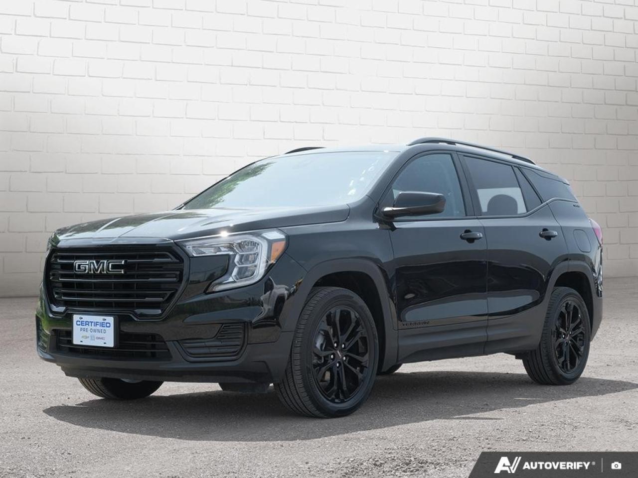 2023 GMC Terrain AWD SLE Photo0