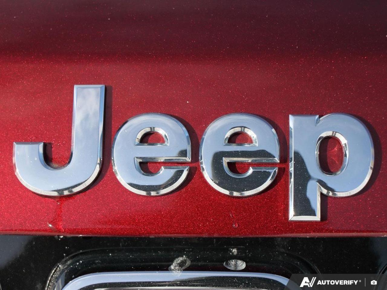 2021 Jeep Grand Cherokee LIMITED 4X4 Photo