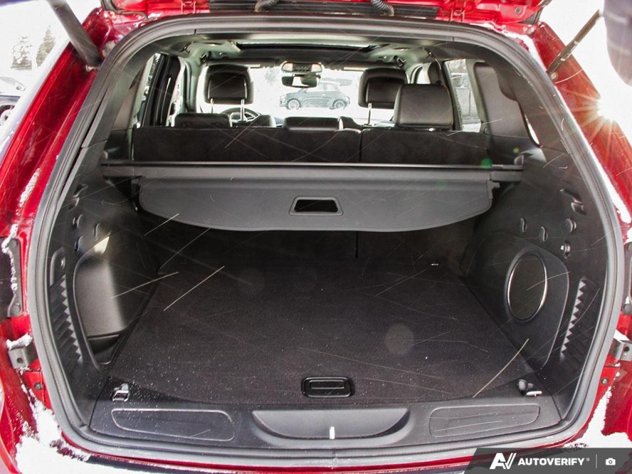 2021 Jeep Grand Cherokee LIMITED 4X4 Photo