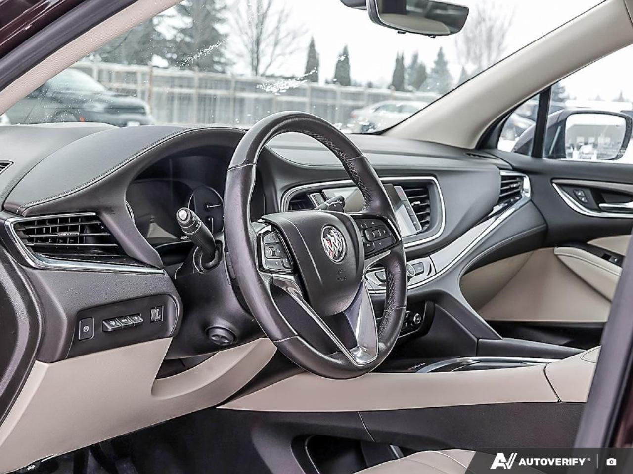 2023 Buick Enclave Avenir AWD Photo