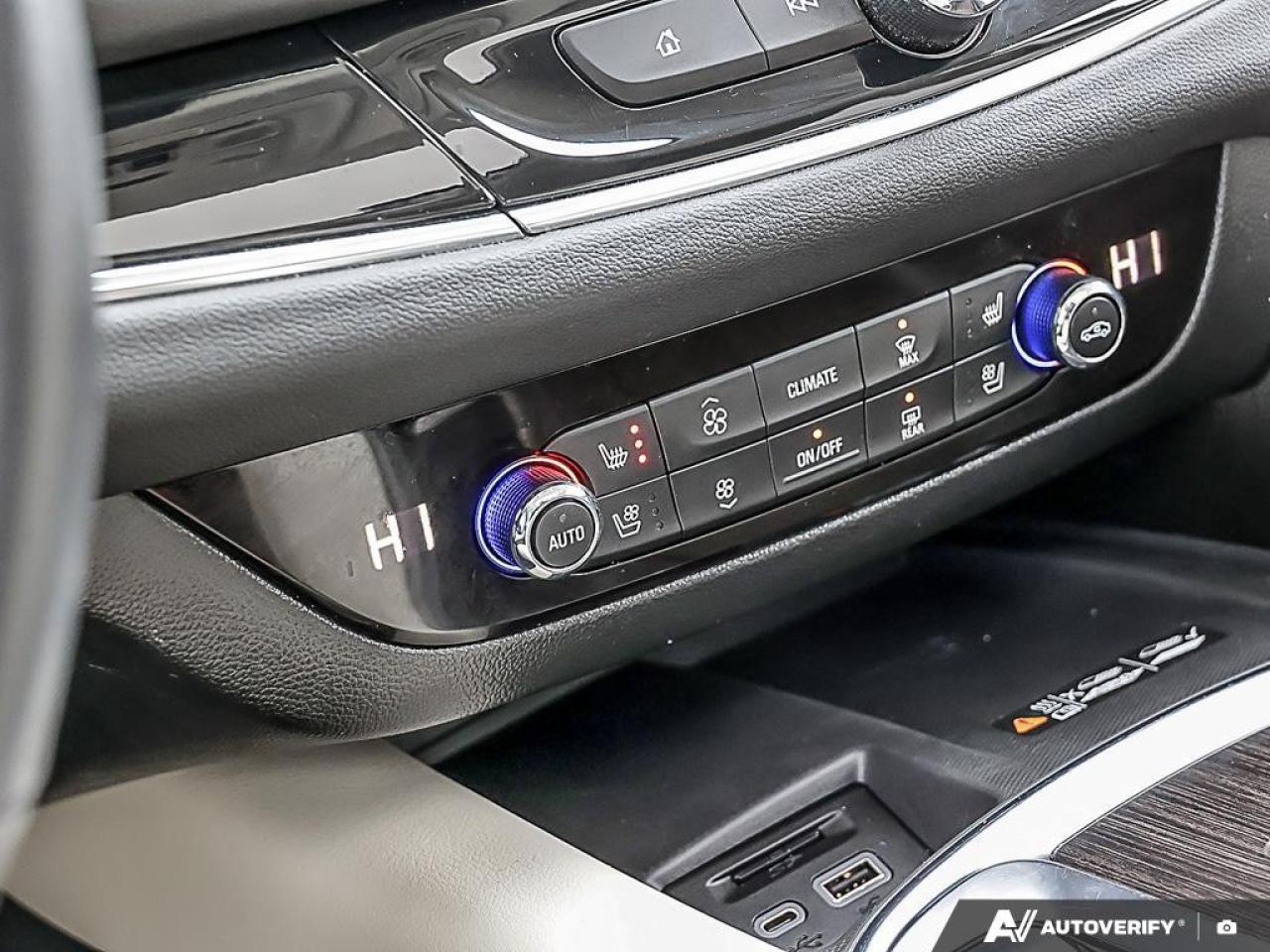 2023 Buick Enclave Avenir AWD Photo