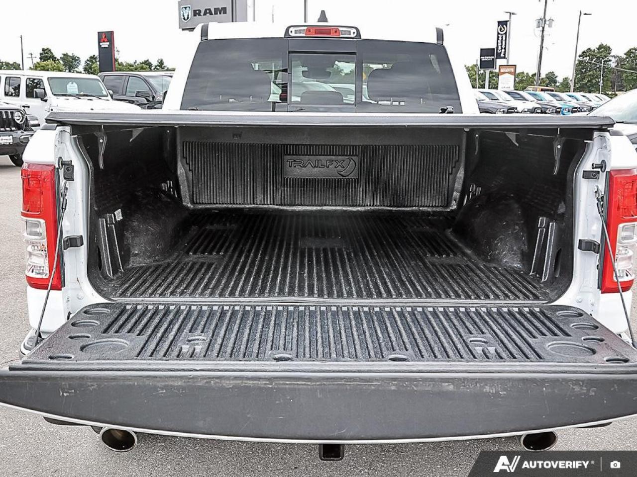 2020 RAM 1500 Big Horn 4x4 Crew Cab 6'4" Box Photo