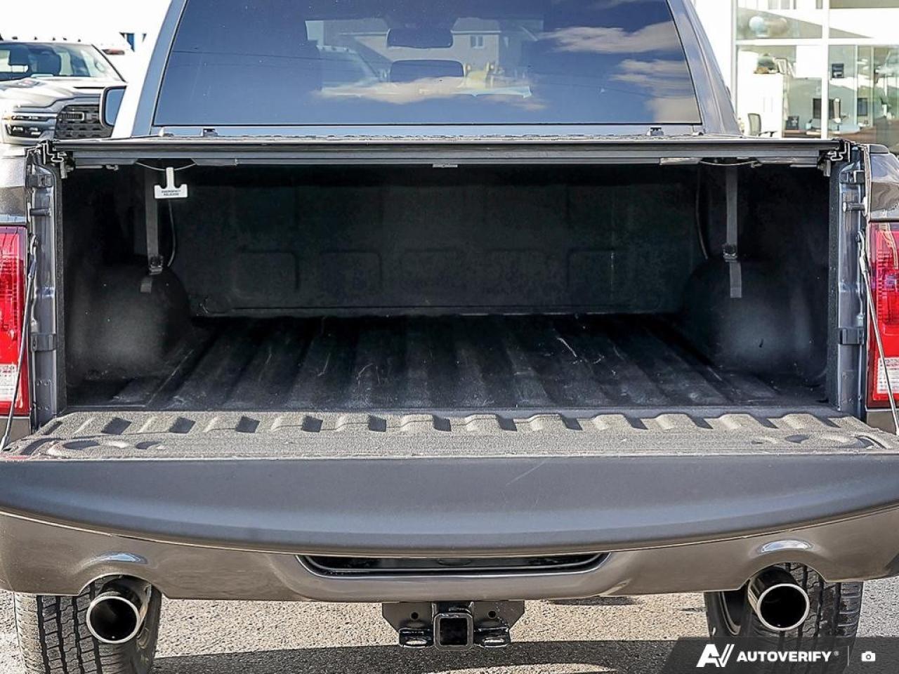 2019 RAM 1500 Classic EXPRESS 4X4 CREW CAB 5'7" BOX Photo